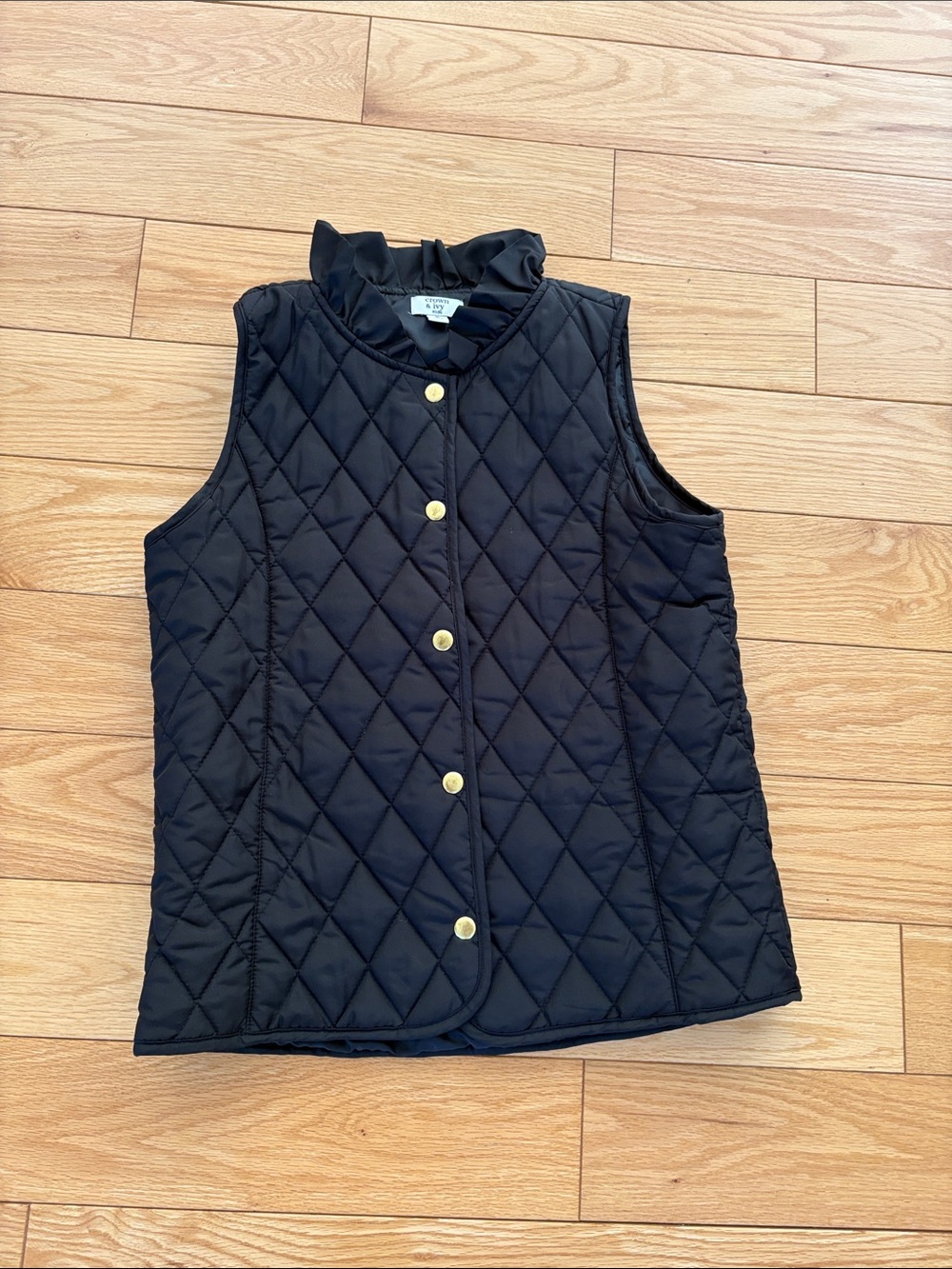 crown & ivy Black Quilted Girls' Vest with Gold Buttons